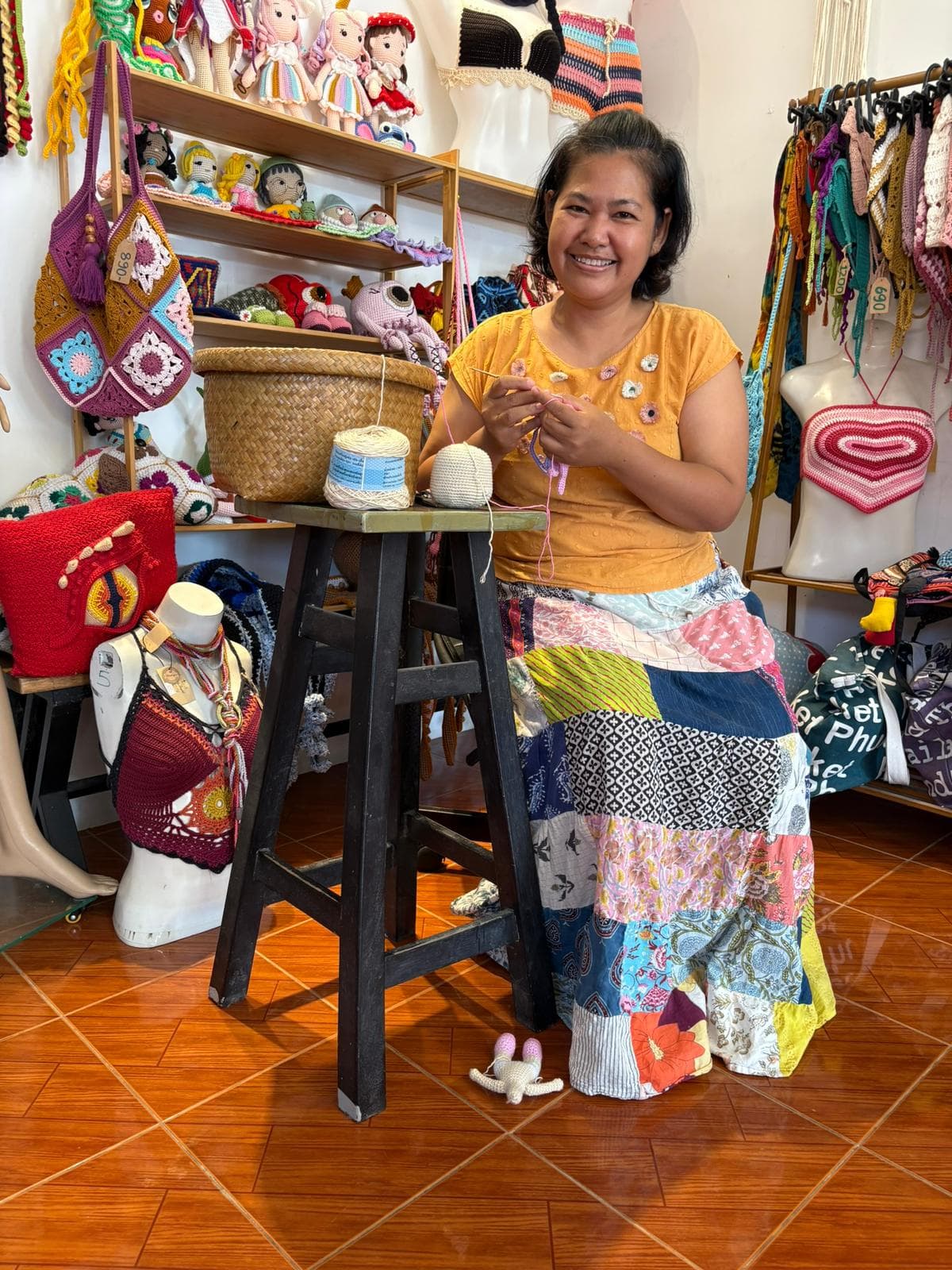 Thanyaluk crocheting